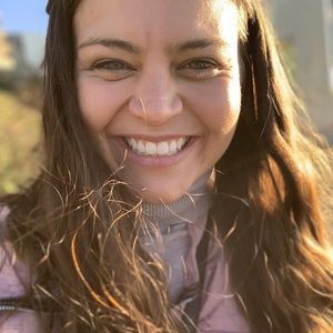 Meet your Posher, Jenise